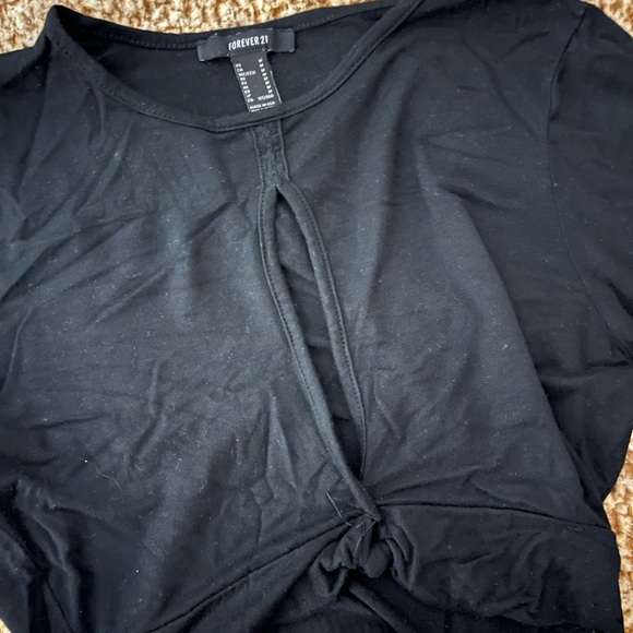 College going out top crop long sleeve keyhole - Picture 2 of 2